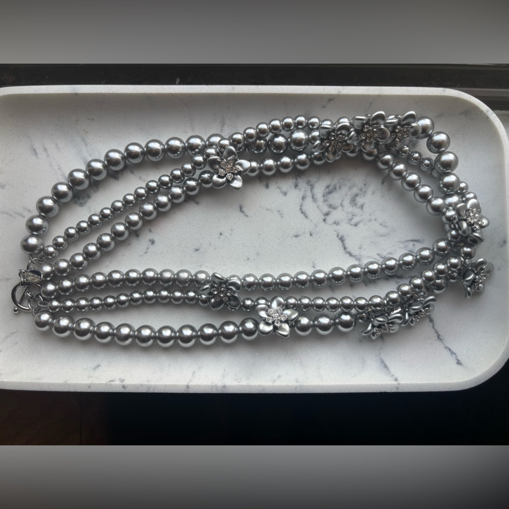Ann Taylor Triple Strand Silver Pearl Necklace with Floral Accents - Picture 5 of 5